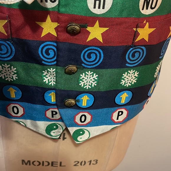 Moschino Cheap Chic Men's Silk Peace Sign Vest NWT THE NANNY - Picture 7 of 16